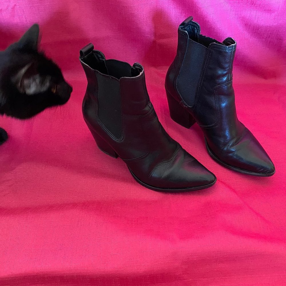 Steve Madden Leather Booties, 8